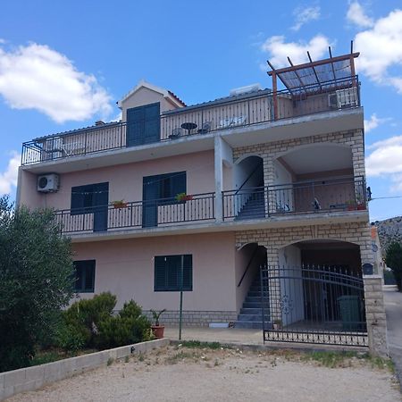 Apartmani Marijana Шибеник Екстер'єр фото