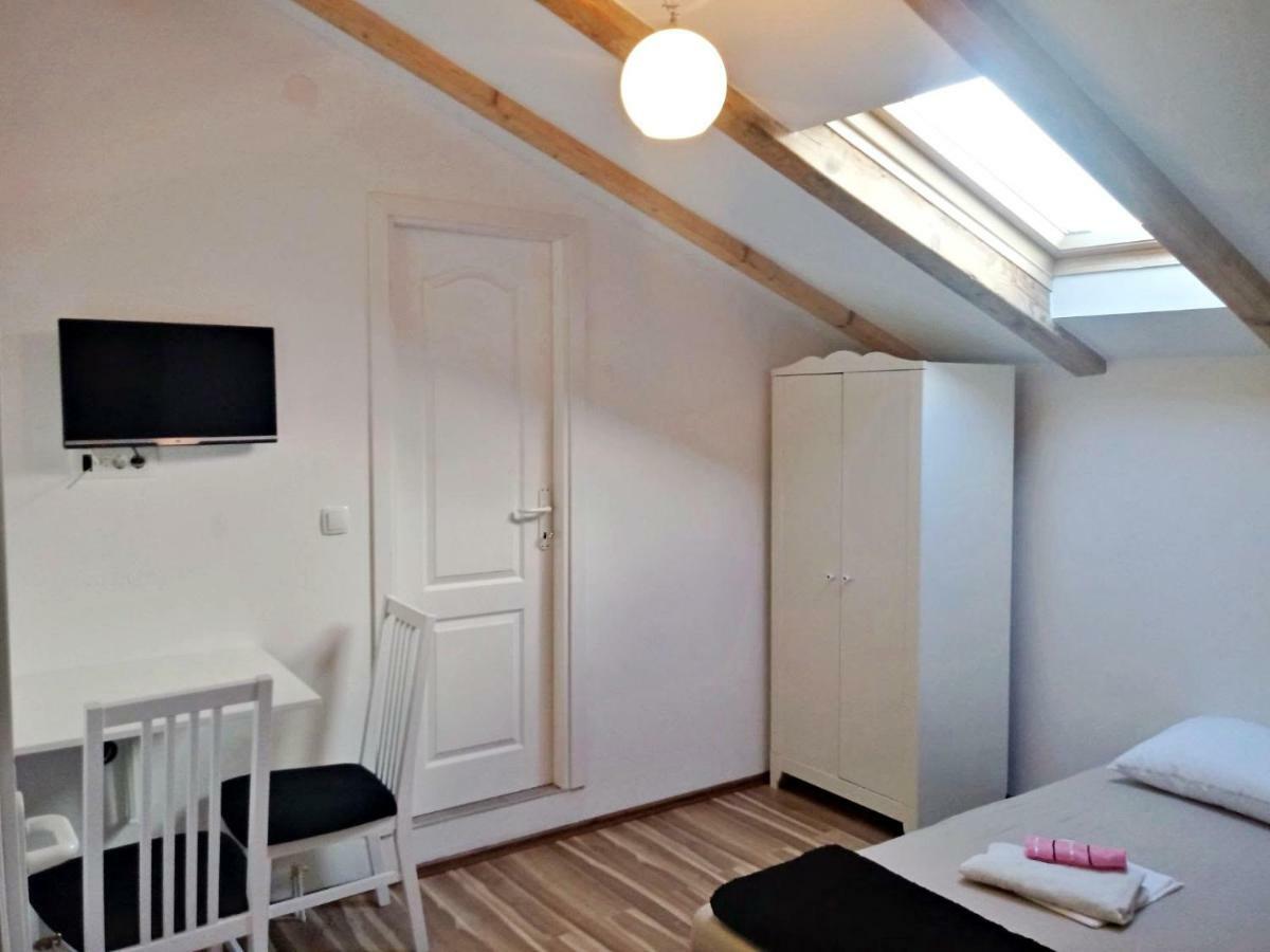 Apartmani Marijana Шибеник Екстер'єр фото